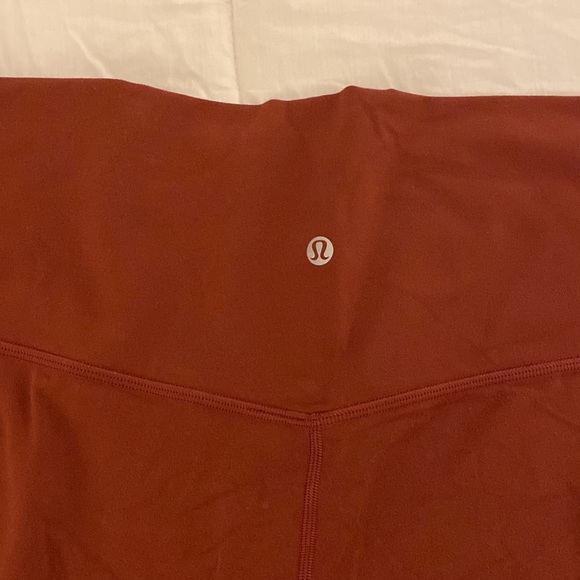 Lululemon align HR pant 28” - Picture 8 of 9
